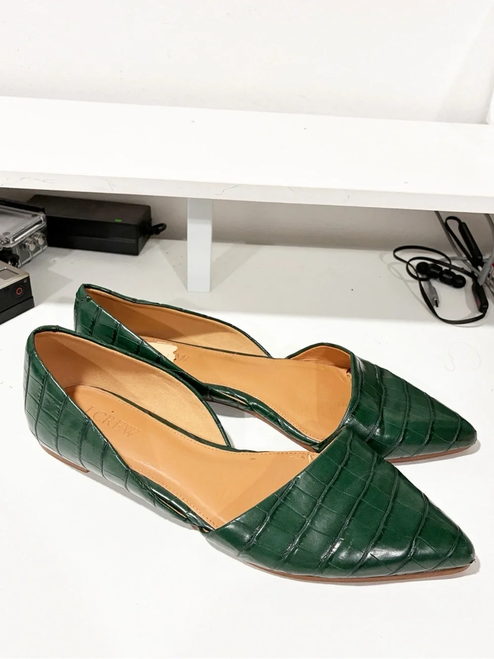J. Crew Croc-Embossed Pointed Slip-Ons in Academic Green Size 7